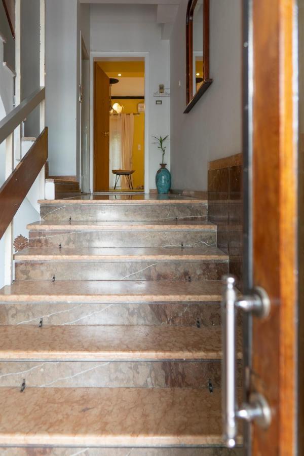 Lamda Vintage Appartment Athena Bagian luar foto
